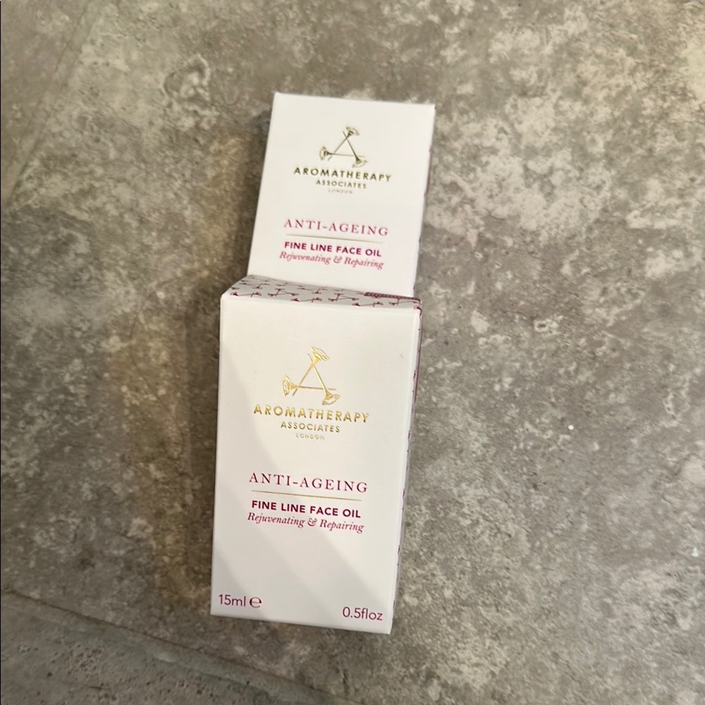 Anti-Ageing Face Oil - price is per box, 2 available